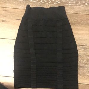 Guess By By Marciano Bandage Black Skirt XXS